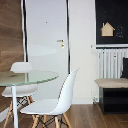 Portellohome, For 2 People Apartman Milánó